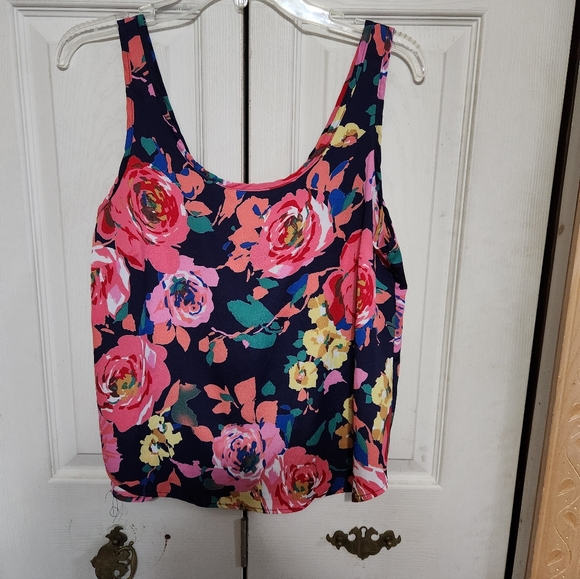 Womens Floral Sleeveless Top - Multicolor - Picture 3 of 8